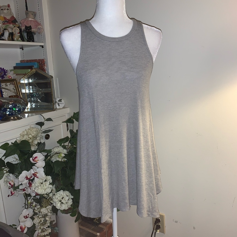 ❌SOLD❌Grey Waffle Knit Tunic Tank